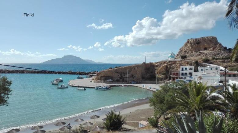 Arkasa Karpathos Seafront Paradisos Foinikion Exterior photo